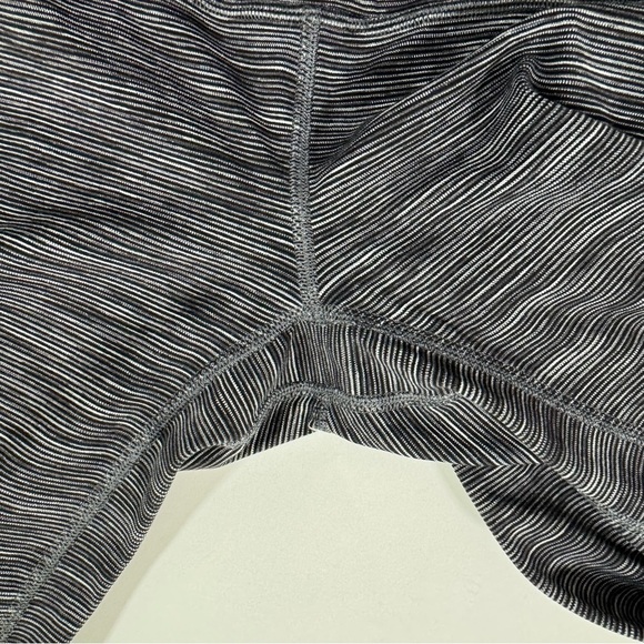 Lululemon Align High Rise Leggings Black Grey Size 2 Full Length - Picture 4 of 8